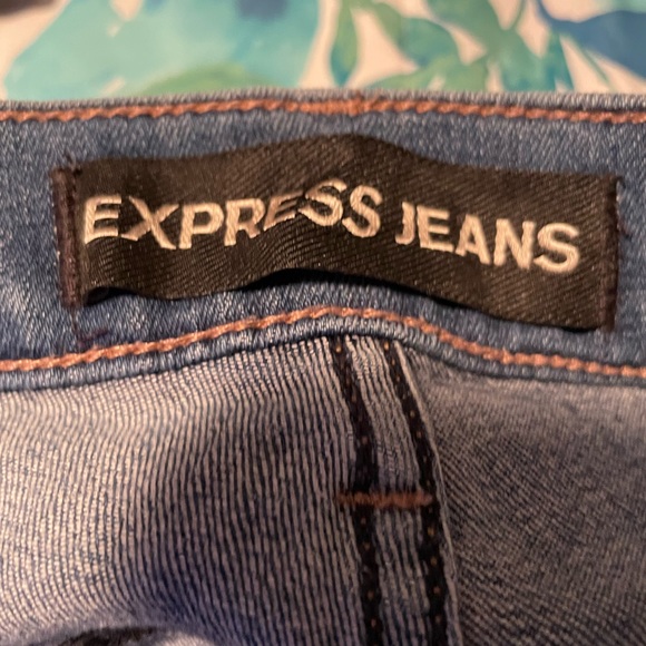 Express Jeans Distressed / Ripped Size 10 - Picture 3 of 4